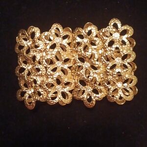 Flower Gold-Toned Bracelet